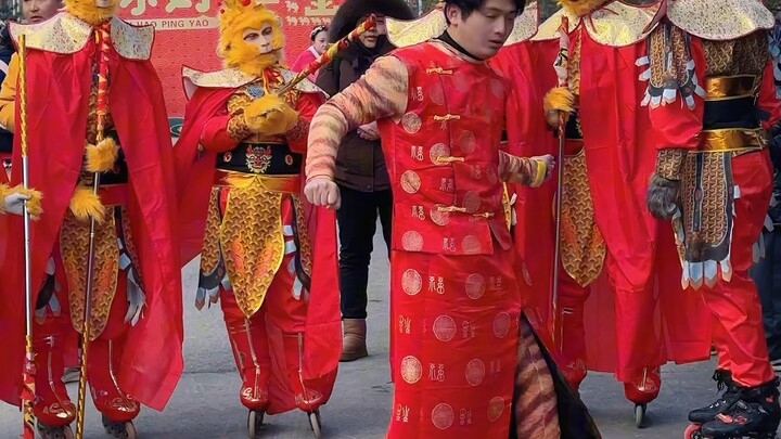 If you visit Shanxi, you must perform a breakdancing routine.