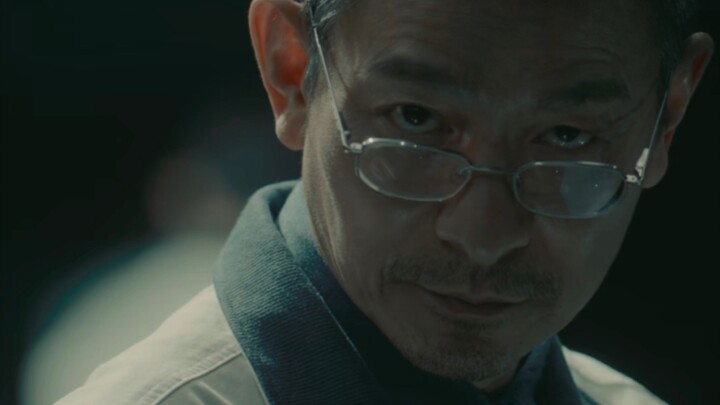 [The Wandering Earth 2 | Special Effects] Broken glass in the mirror house and Tu Hengyu