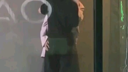 ทั้งสามคนนี้มีความสัมพันธ์กันยังไง?