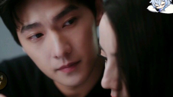 Everywhere I look, it’s you—already mapping out your itinerary before the relationship has even begu