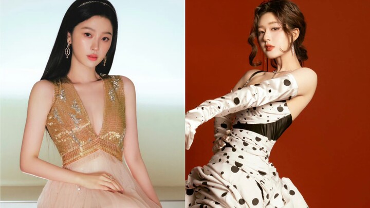 Two ordinary girls, who dares to photoshop the most