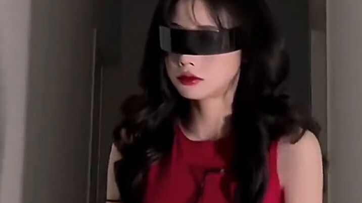 Có quá nhiều cô gái xinh đẹp.