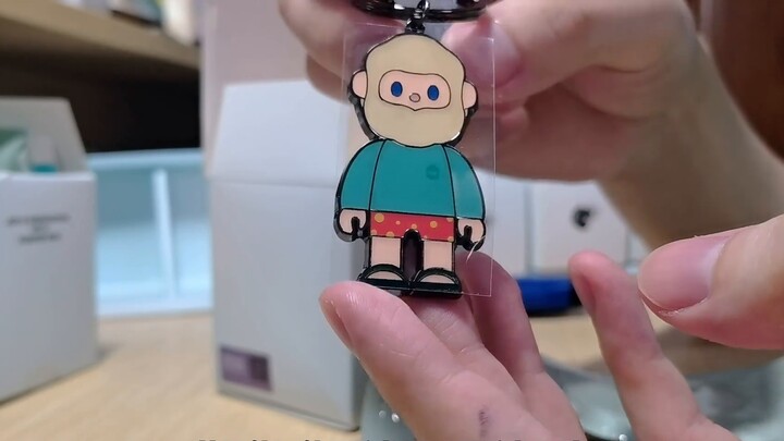 Trendy Toys Issue 12 | Bob and Heytea co-branded keychain, fans can directly unpack the hidden card?