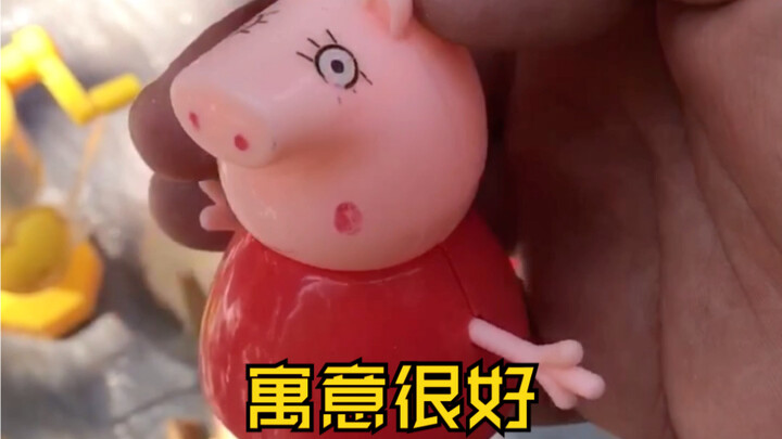 Touching antiques every day might cost you your fingers...