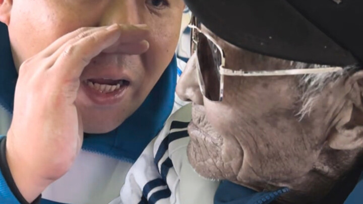 Dáng vẻ và giọng nói của ông vẫn như ngày nào, nỗi nhớ ông dài vô tận. Kính yêu ông Tạ, chúc ông an 