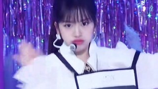 [ซ้อมยิงตรง] พละกำลัง 100% และท่าหน้าบูดบึ้งของหมู丨Ahn Yu-jin "เทพนิยายแฟนตาซี" 200623