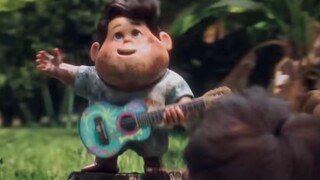 JUMBO - Official Trailer_03a