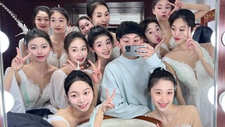 "Dance Student vlog" went to the Central Conservatory of Music to perform "White Egret Swimming"