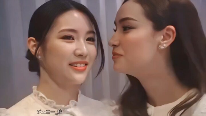 Every time the little monkey starts flirting, his sister’s gaze turns both tender and soft 【GinJ | L