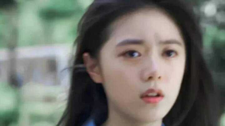 Strong facial features, light temperament [Zhao Jinmai]