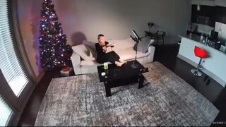 เมื่อจับได้ว่าภรรยาขายรูปเท้าของตัวเองบนอินเทอร์เน็ต