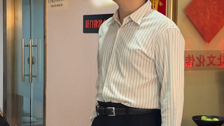 前途无量。应酬尴尬事。
