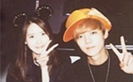 เคยดูเพลงน่ารักๆ ของลู่หานกับหลินอวิ๋นเอ๋อร์กันไหมคะ น่ารักสุดๆ เลย เหมือนกวางน้อยเลย