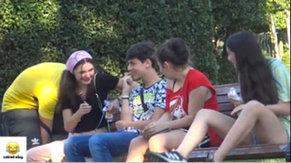 Giả Khùng Ở Giữa Đường Và Cái Kết :) #Prank