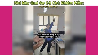 Bọn này nghịch thật đấy,gãy cả bảng tên lớp =))) #funny #haihuoc