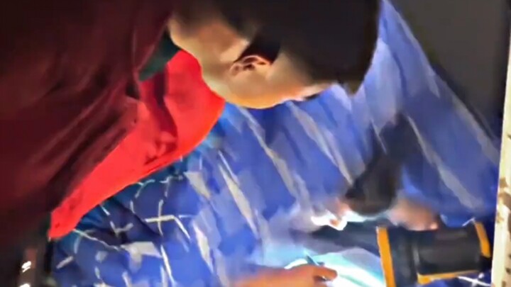 老师：我不开心 谁也别好过