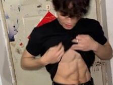 会不会运镜啊 我都看不清婆家的路了！！我才是奶龙~