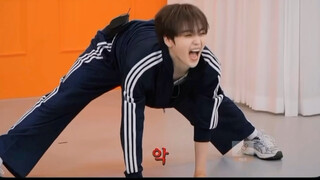 宋亨俊你们跳得是同一支舞吗？很有综艺感一小伙