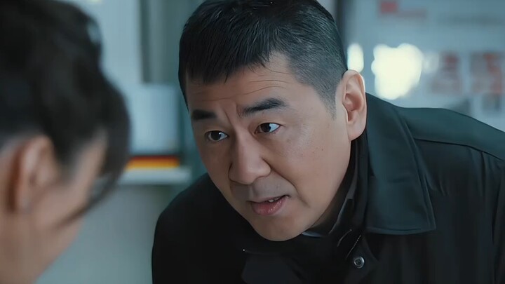 Big Slicked-Back Hair Disguises as a Customer to Investigate an Adult Store — Three Team Up with Fla