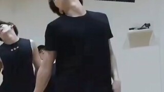 Võ của tháng mười ba