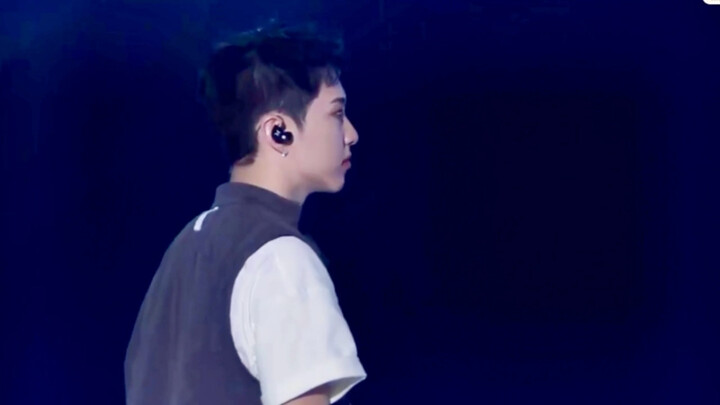 พนักงาน: รีบปล่อยมือตายเร็ว ๆ เถอะ / โฮชิกับซึงเชอลดูโกรธชัด ๆ T^T พี่ ๆ ทุกคนถึงกับพูดไม่ออกเลย รอบ