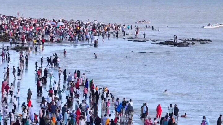 চট্টগ্রামের পতেঙ্গা  সী বিচ