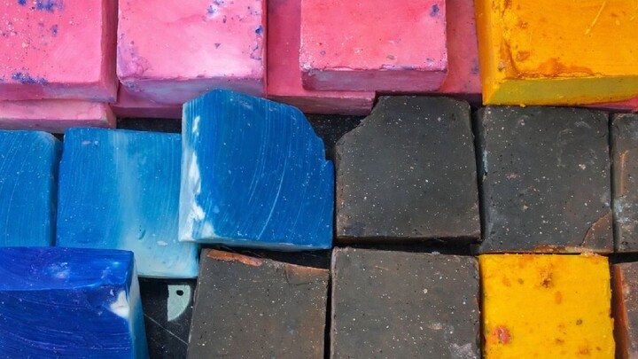 Dyed Gym Chalk Blocks | Oddly Satisfying Crush