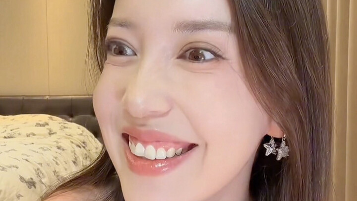 อย่ามองว่าเครื่องแบบเป็นฟิลเตอร์ บนเก้าอี้นักบินก็อาจเป็นคนแปลกประหลาดได้เหมือนกัน