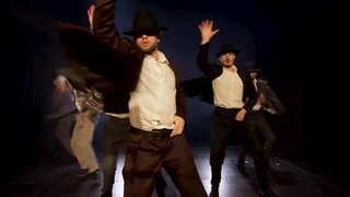 外国牛人跳舞蹈Smooth Criminal  犯罪高手加入独特创意Michael Jackson[高清版]