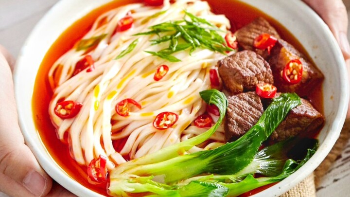 哈哈！牛肉面 唯一的一个会员 …喜欢吃牛肉面的可以进来尝试做做，给媳妇做！