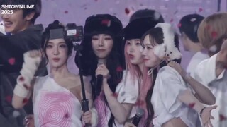 SM艺人HOPE 2025家族演唱会舞台