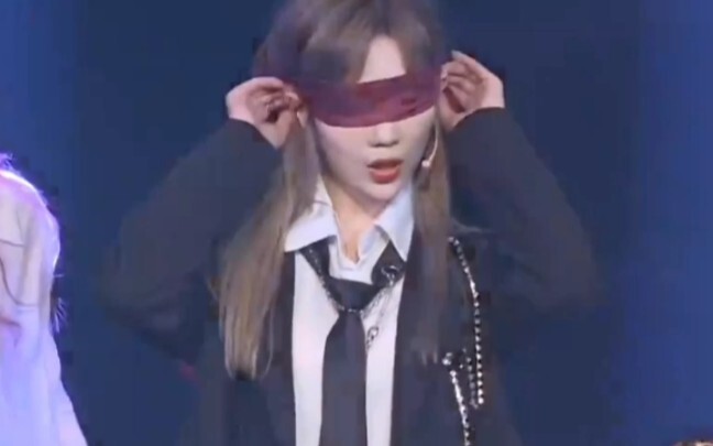 【เจิ้ง ตันหยง】มารีวิวกัน! ผ้าปิดตาริบบิ้นแดง ภาพสวย | Sweet Trap