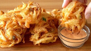 Crispy fried onion strips—just looking at them makes your mouth water.