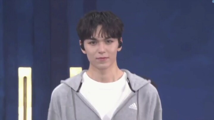 Inappropriate Song for KRA Island: Choi Han-sol – aespa “Supernova”