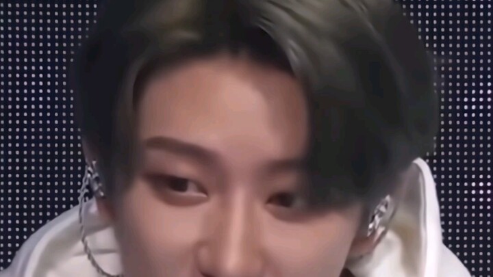 【Kui Ba】Air mata Minghao tidak hanya bantal yang tahu, Minkyu juga tahu