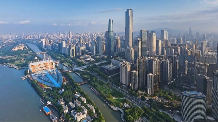 The green oasis in the center of Guangzhou is a great escape.