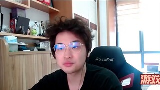 เมื่อใบไม้เห็น Psyduck ครั้งแรก มันก็กลายเป็นใบไม้เล็กๆ ที่สับสนทันที และก็ถูกล้างสมองในวันถัดมา!