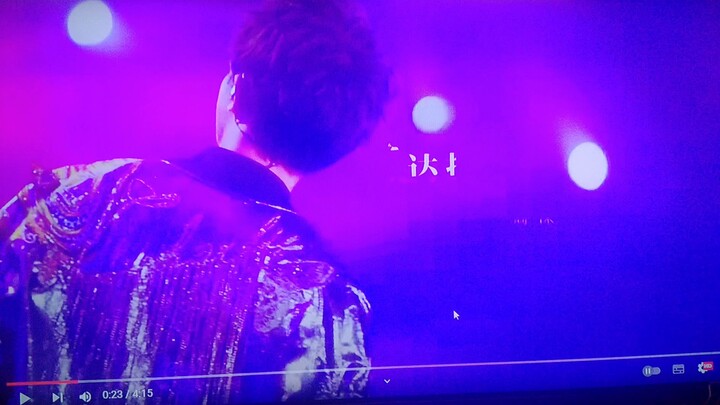 周深唱达拉崩吧