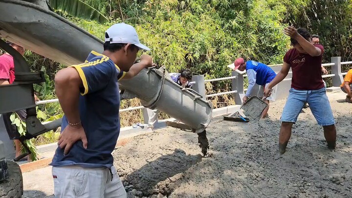 Proyek Pembangunan Jembatan Gang Sembodro