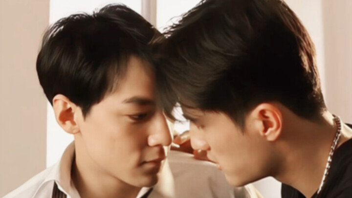 “บางทีฉันอาจจะป่วย ไปหลงรักเด็กผู้ชายหน้าตาดีคนหนึ่ง”