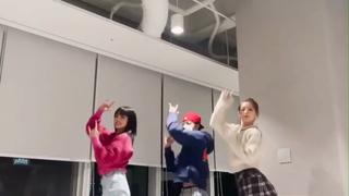 和super junior东海前辈一起TOMBOY