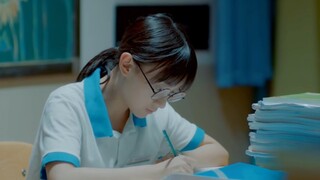 "التعلُّم أمرٌ بسيط وصعب في الوقت نفسه؛ تخلَّص من المُلهيات، وبذل كل الجهد."