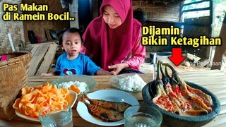 Bikin Nagih,, Terong BAKAR Kuah Santan, Goreng PEDA MERAH, Kerupuk Udang, Masakan Kampung