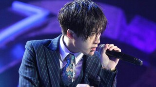 24-year-old teacher Xiao Tan wet hair singing and dancing stage Tan Jianci 141210 MIC men's group Si