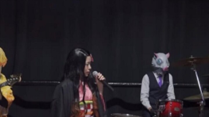 The correct way to open Demon Slayer『LiSA - Red Lotus』- Nezuko spits out the bamboo tube