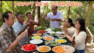 ĂN TẾT TÂY - Hàu Sữa Chấm Mù Tạt & Mắm Thái Cuốn Tôm Càng Xanh , Thơm Ngon Chuẩn Vị Miền Nam | ATĐQ