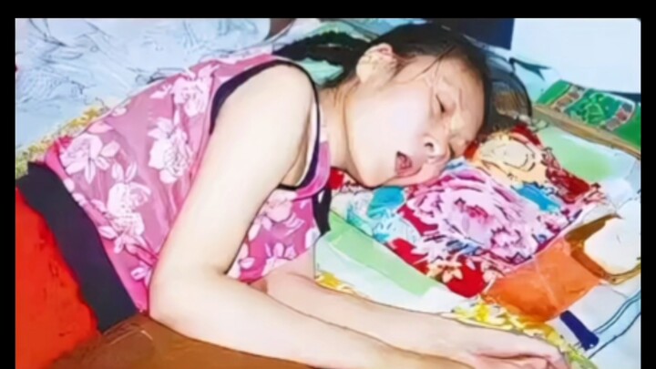 Hebei’s 15-year-old lazybones “Wu Guiying” was knocked flat by her older brother 20 years ago, yet s