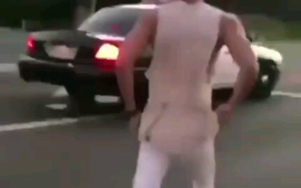 无限接近死亡，才可以领悟生命的珍贵。