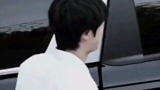 THIS KIM SEOKJIN 🥵