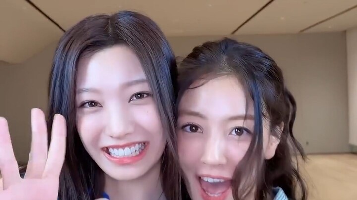 Real sisters’ chat is finally here! [TUIDE] 260902 SEOYEON and her real sister, TWICE’s Park Ji‑hyo,
